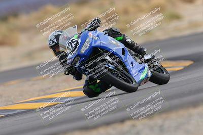 media/Dec-17-2022-SoCal Trackdays (Sat) [[224abd9271]]/Turn 16 (210pm)/